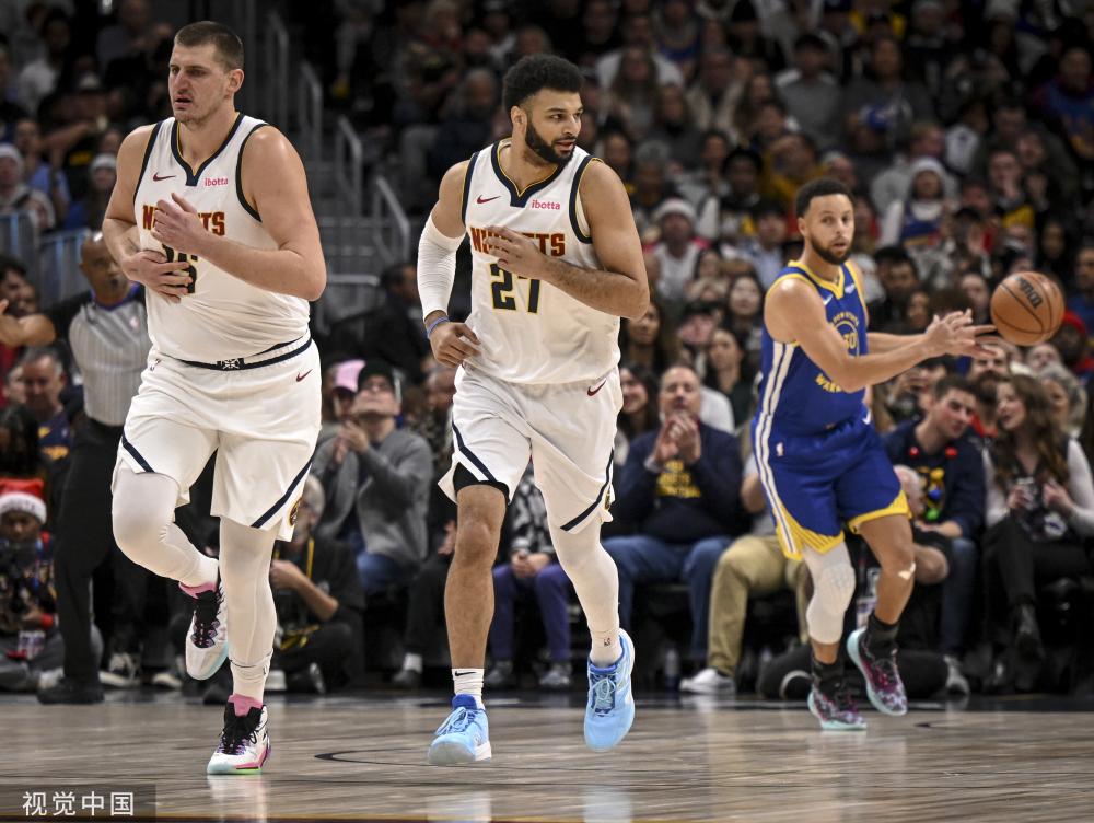 而不是背影 而不是背影